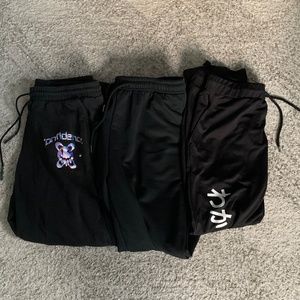 3 sweatpants for $32